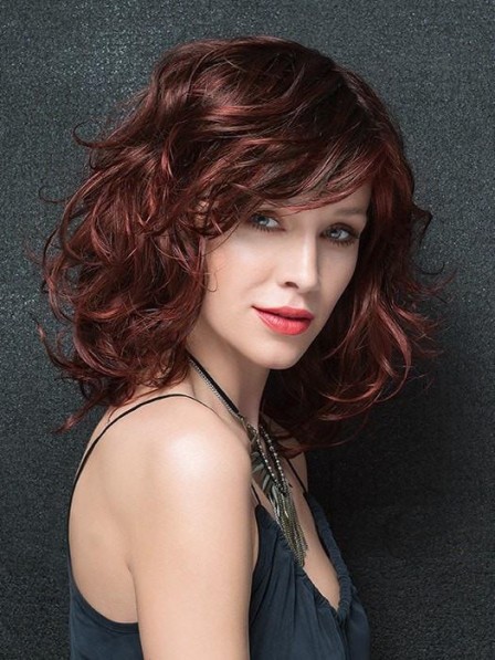 Shoulder Length Wavy Wig with Side Bangs